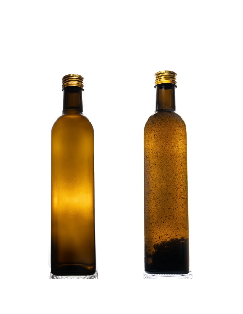 Szklane butelki na alkohol - galoniki - Kwadratowa zielona butelka 500 ml ze złotą nakrętką fi 31,5 mm · Komplet 6 sztuk - product b2b.wamar.biz 1